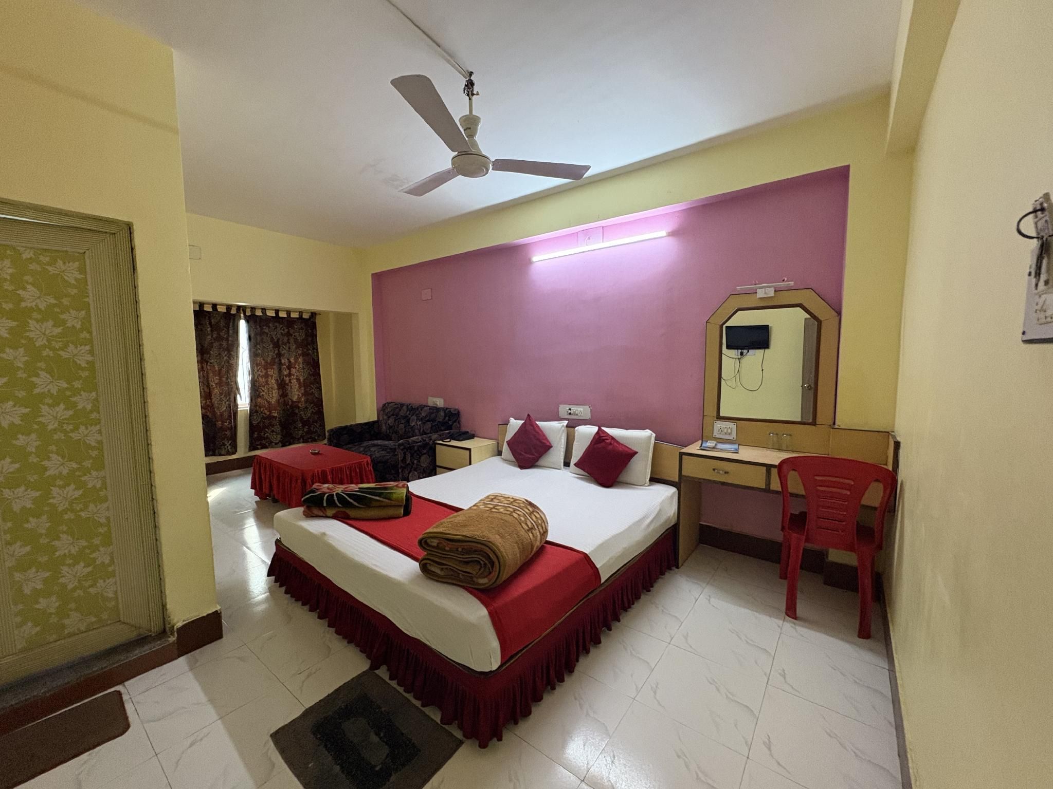 Super Deluxe Air Conditioining Room