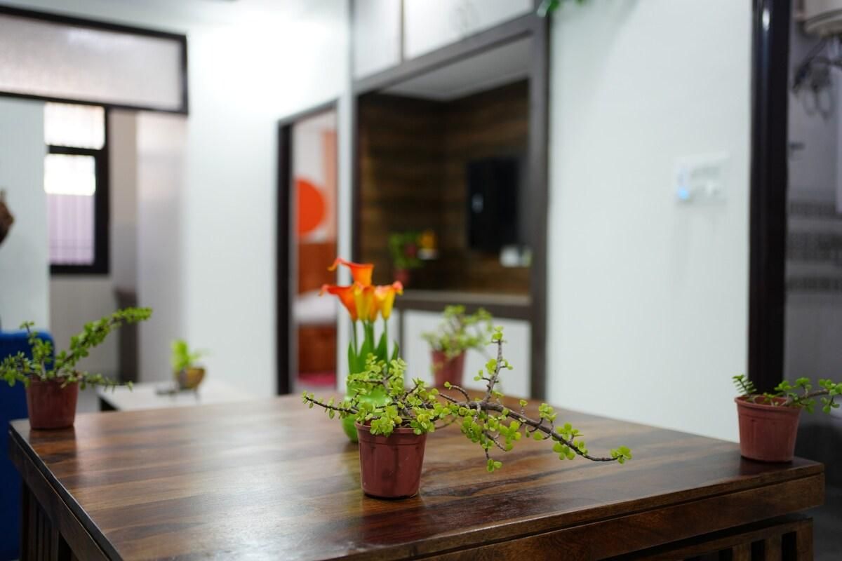 Tranquil Stay in a Beautiful Setting with games