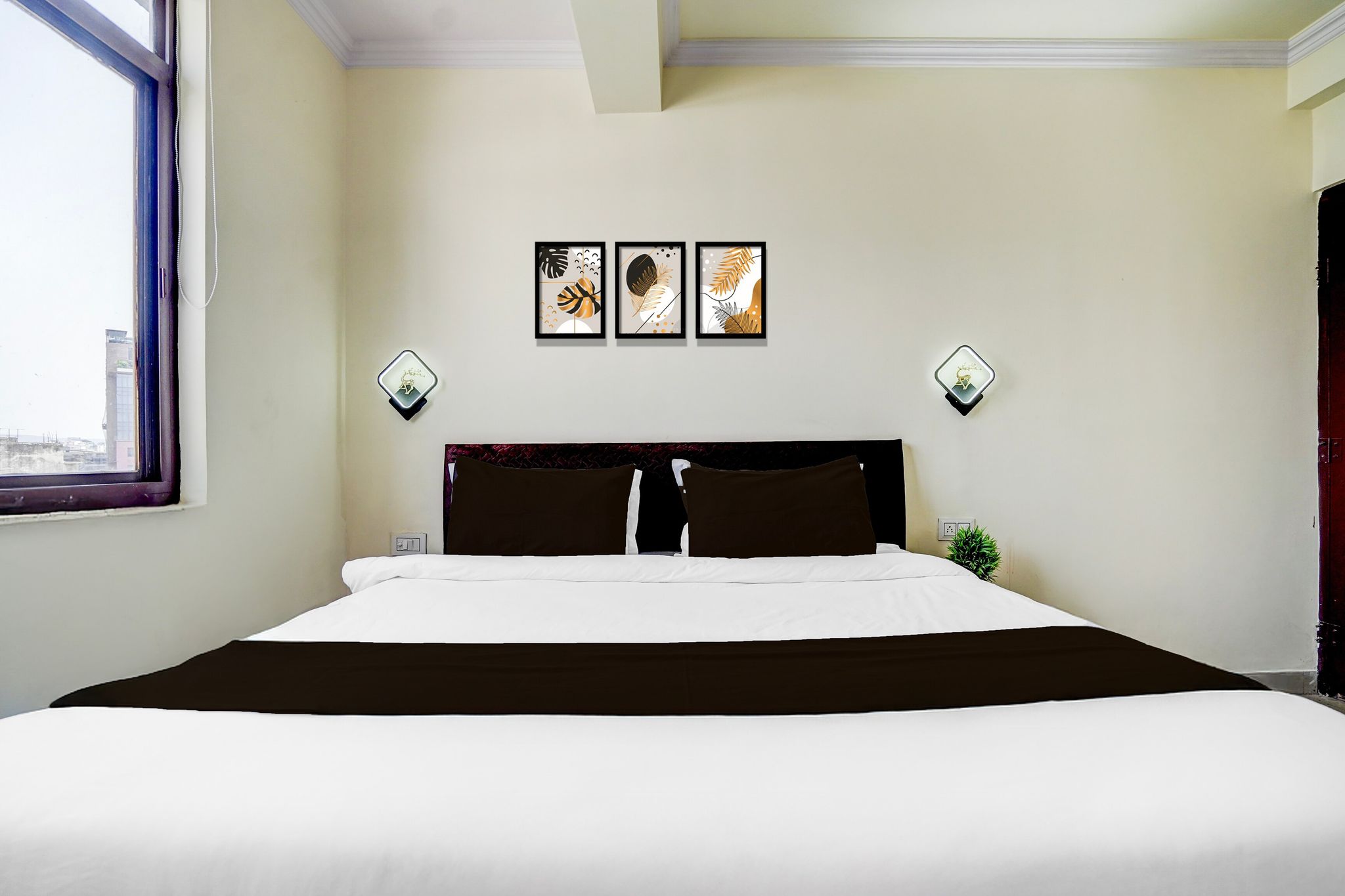 Hotel O Heera Palace Classic 4