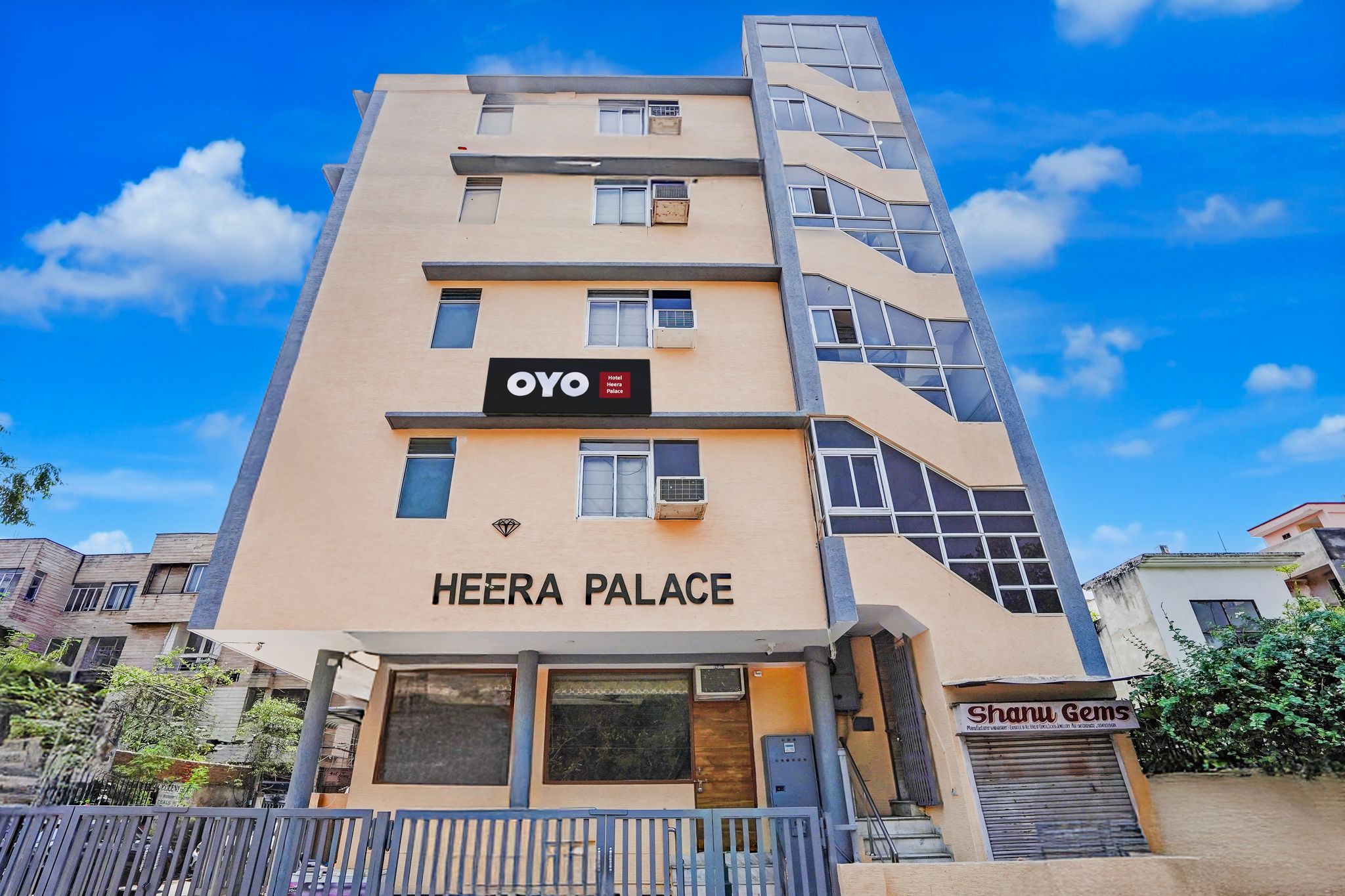 Hotel O Heera Palace