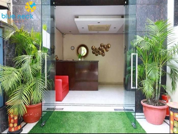 Nme BLue Neck Hotel Hudda/Millenium City Centre