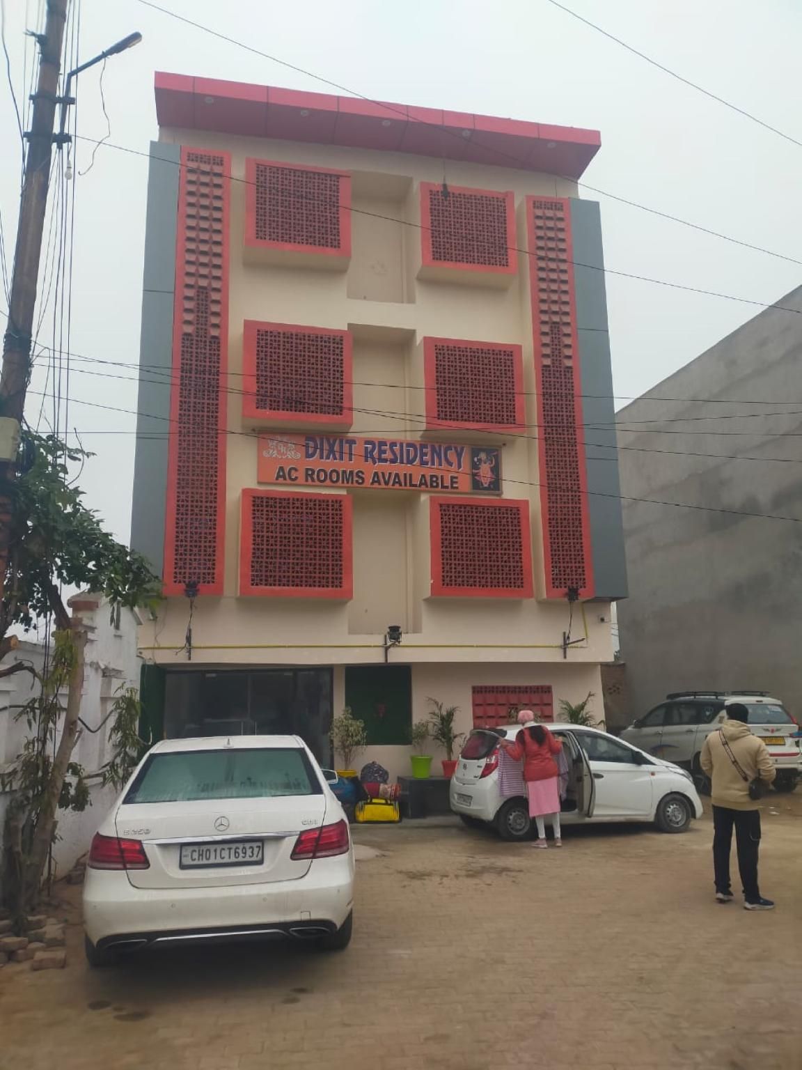 Hotel Dixit Residency Vrindavan