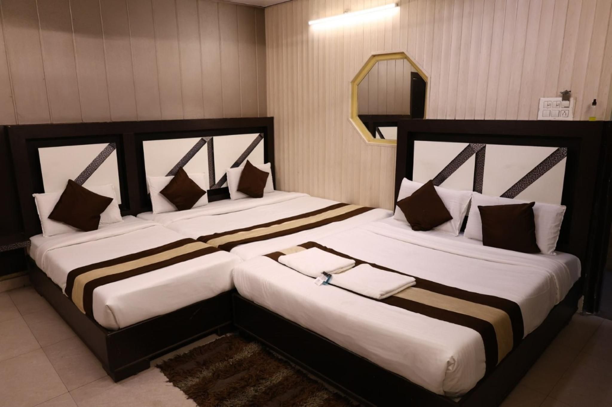 Deluxe Triple Room