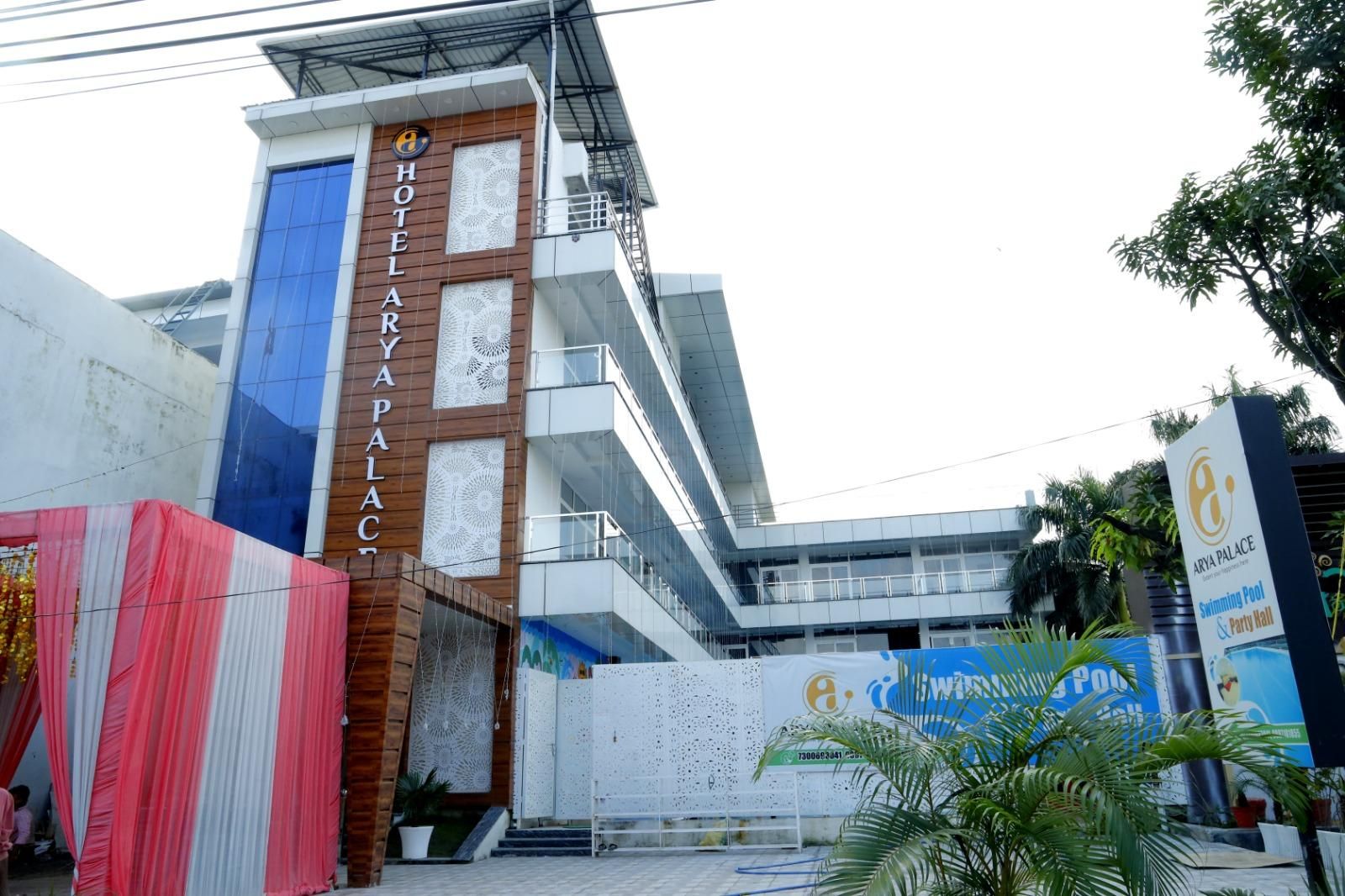 Hotel Arya Palace