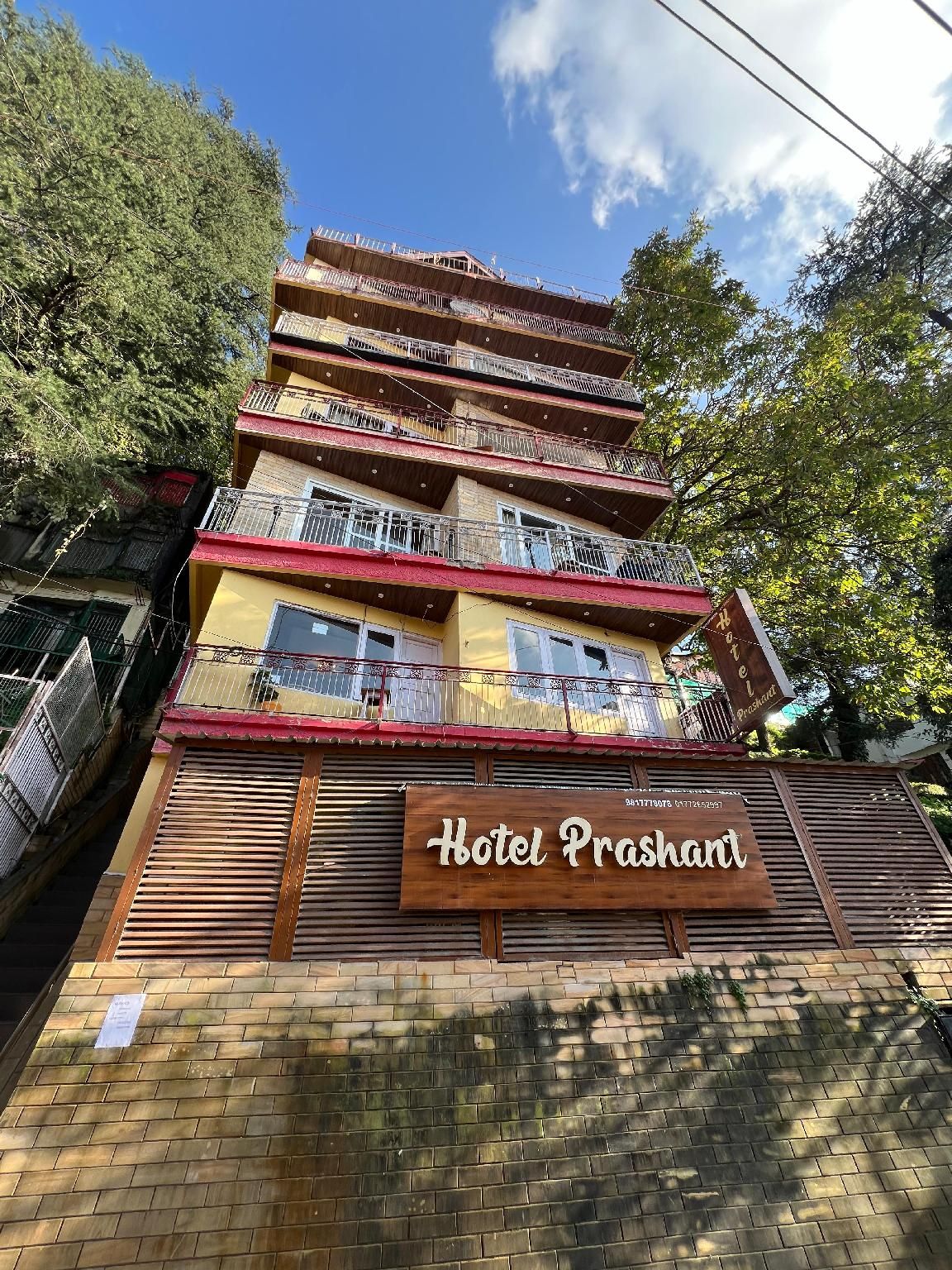 Hotel Prashant Mall road Shimla