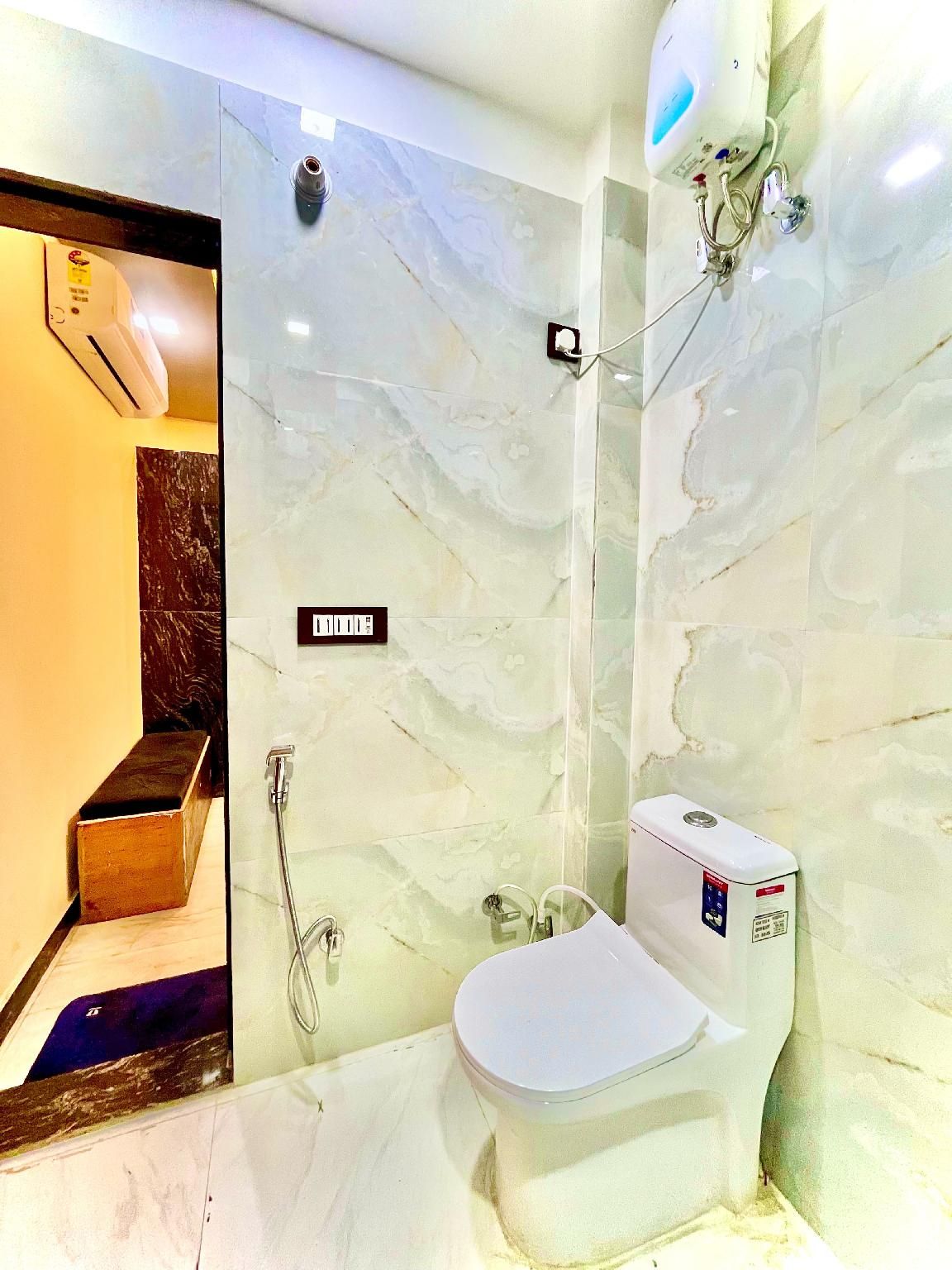 Hotel AL taj Agra Standard Room 3