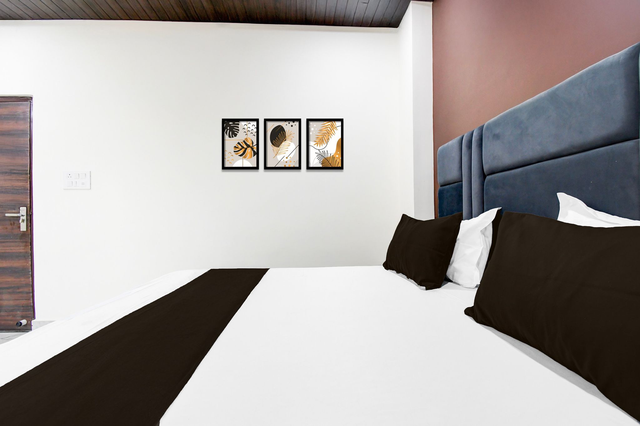 Hotel O by OYO EVER GREEN CLARKS INN Classic 3