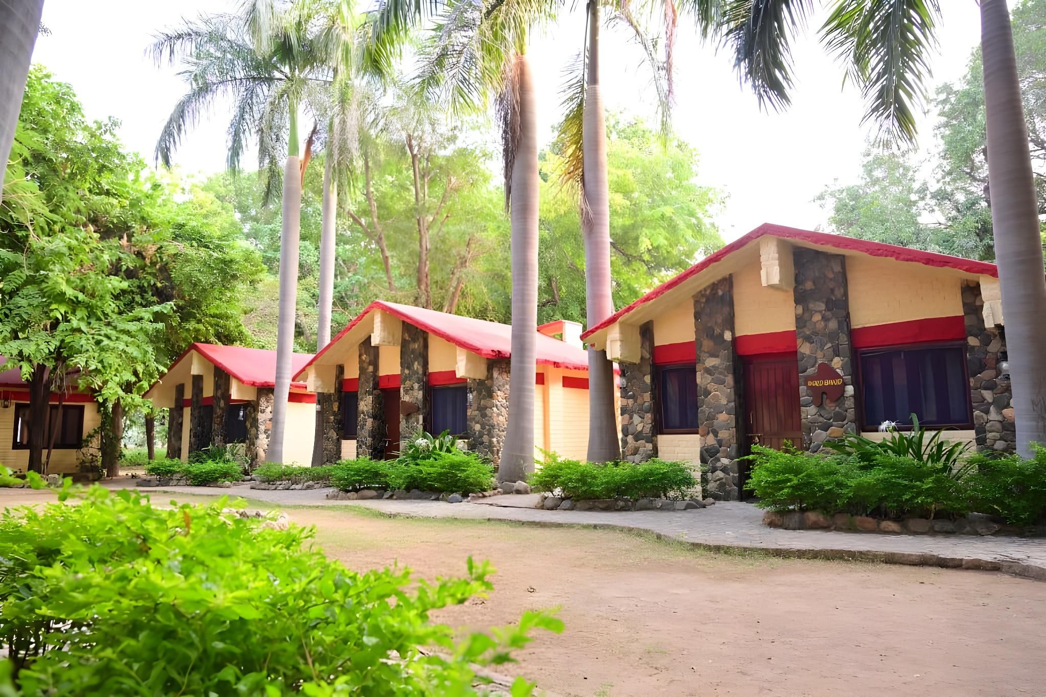 Leopard's Lair Jungle Lodge