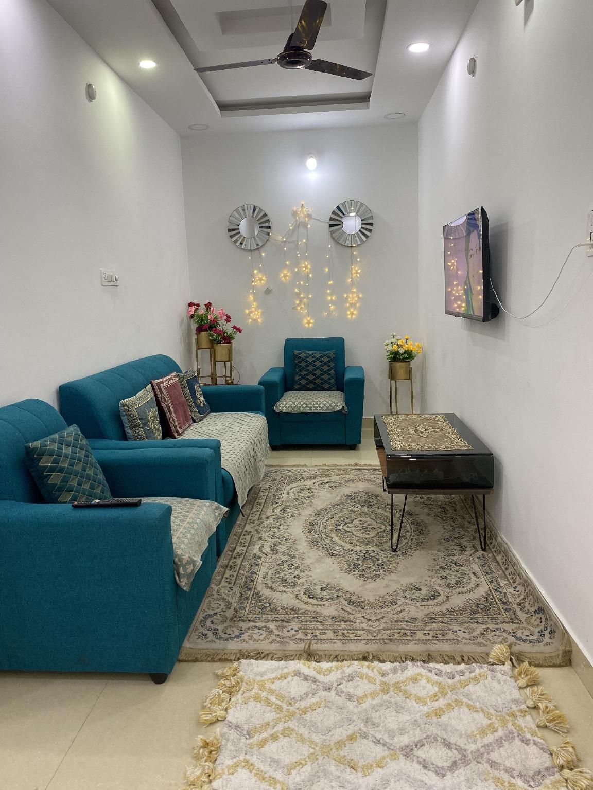 SRT HOMELY STAY 3BHK WITH ALL amenities 