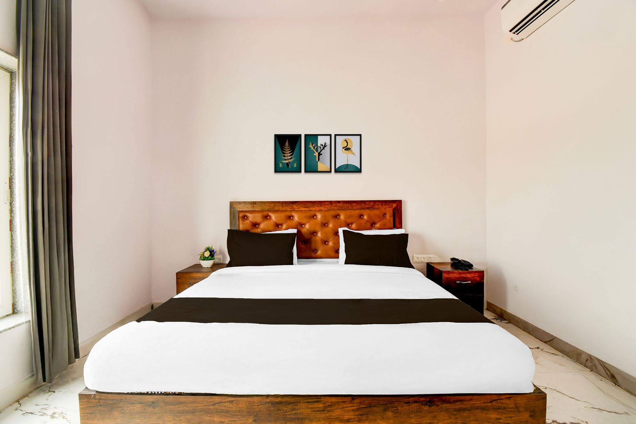 Hotel O S.S Continental Classic 3