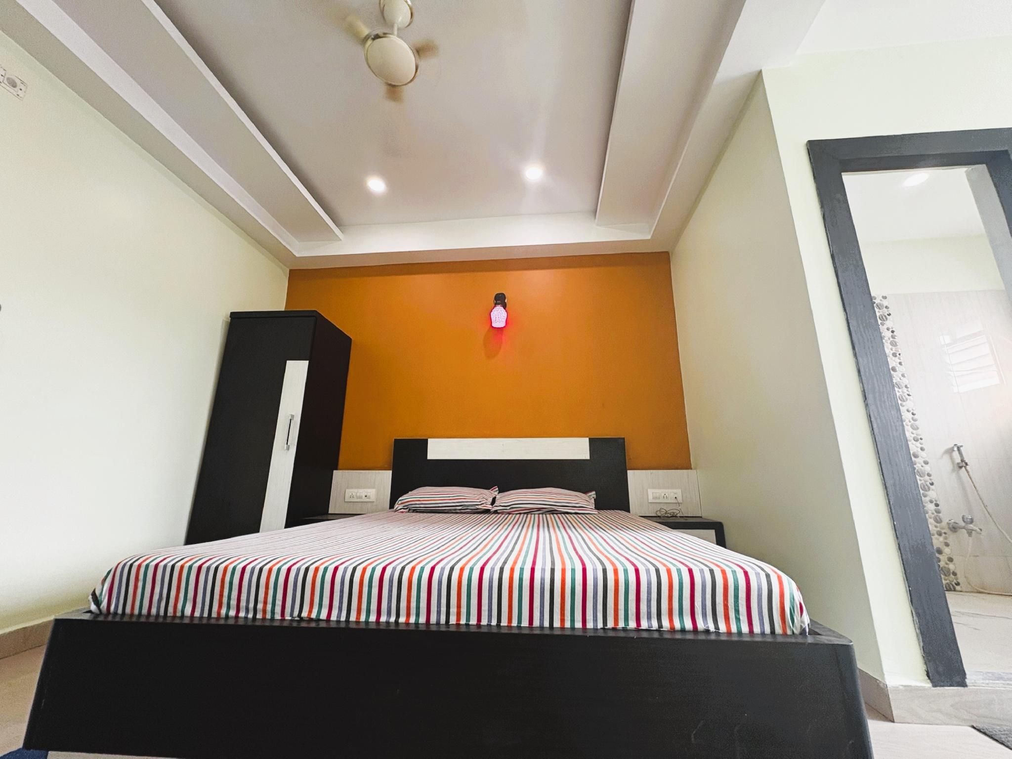 Hotel P2 New Digha Deluxe Double Room 3
