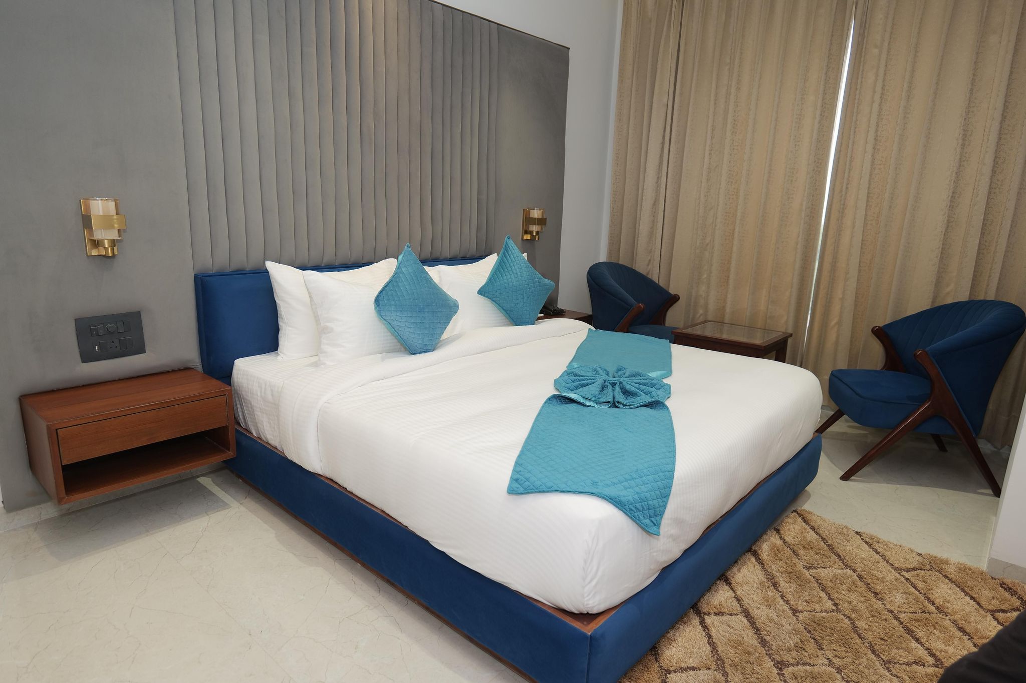 Kemberly Hotel Deluxe 5