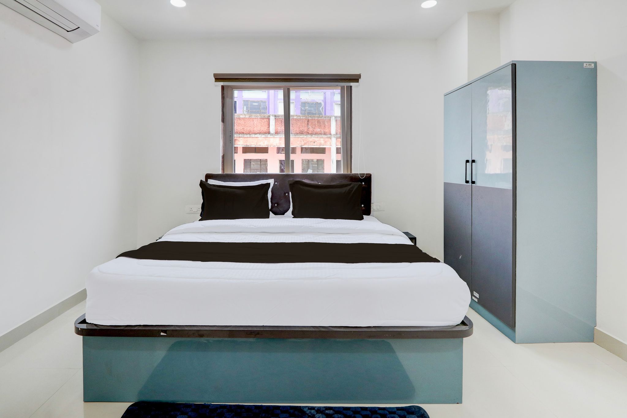 Super Hotel O Viraj Luxury Stay Classic 13