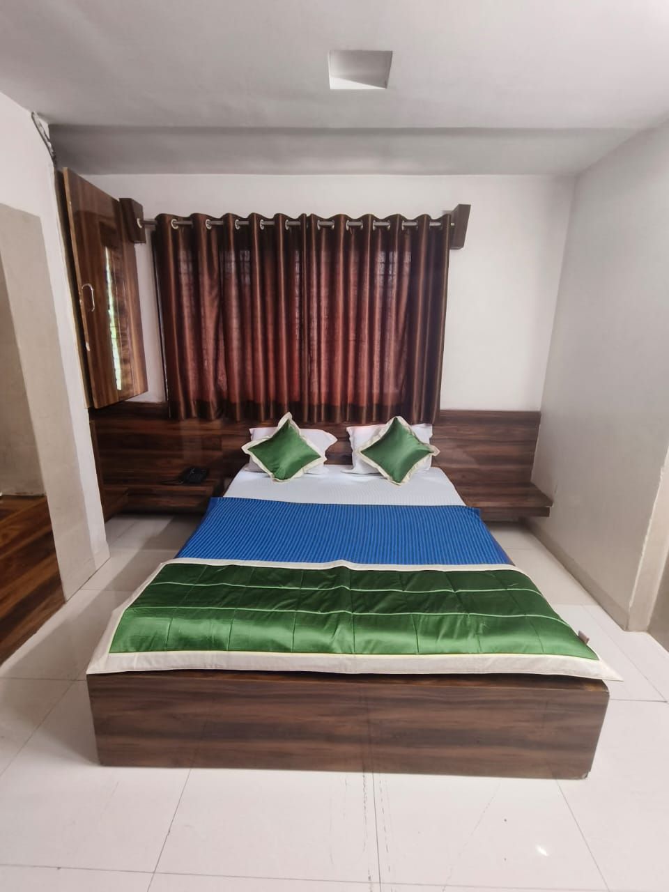 Deluxe Triple Bed Bed Room Non AC