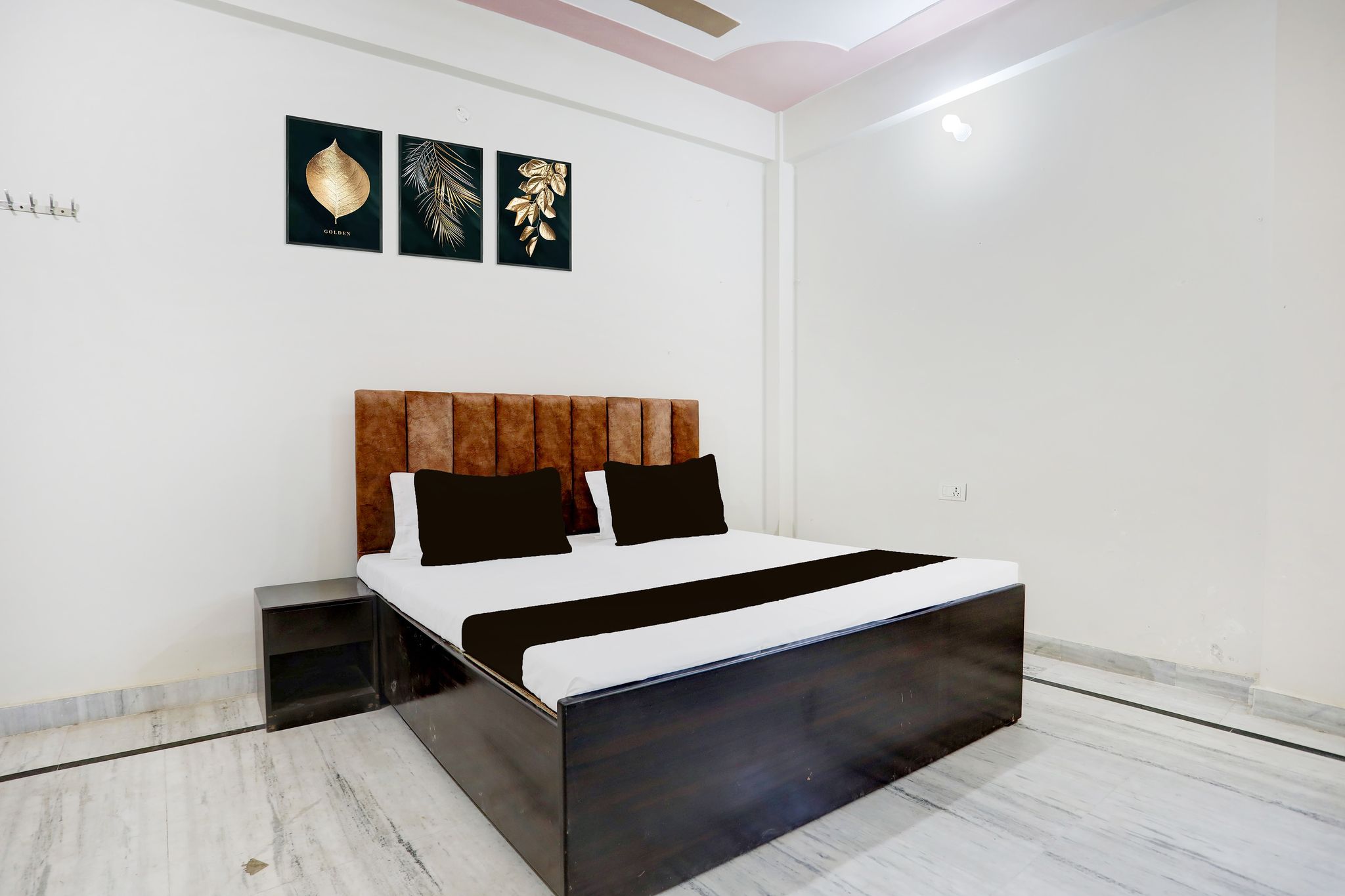 SPOT ON A K Hotal And Restaurant Classic 8