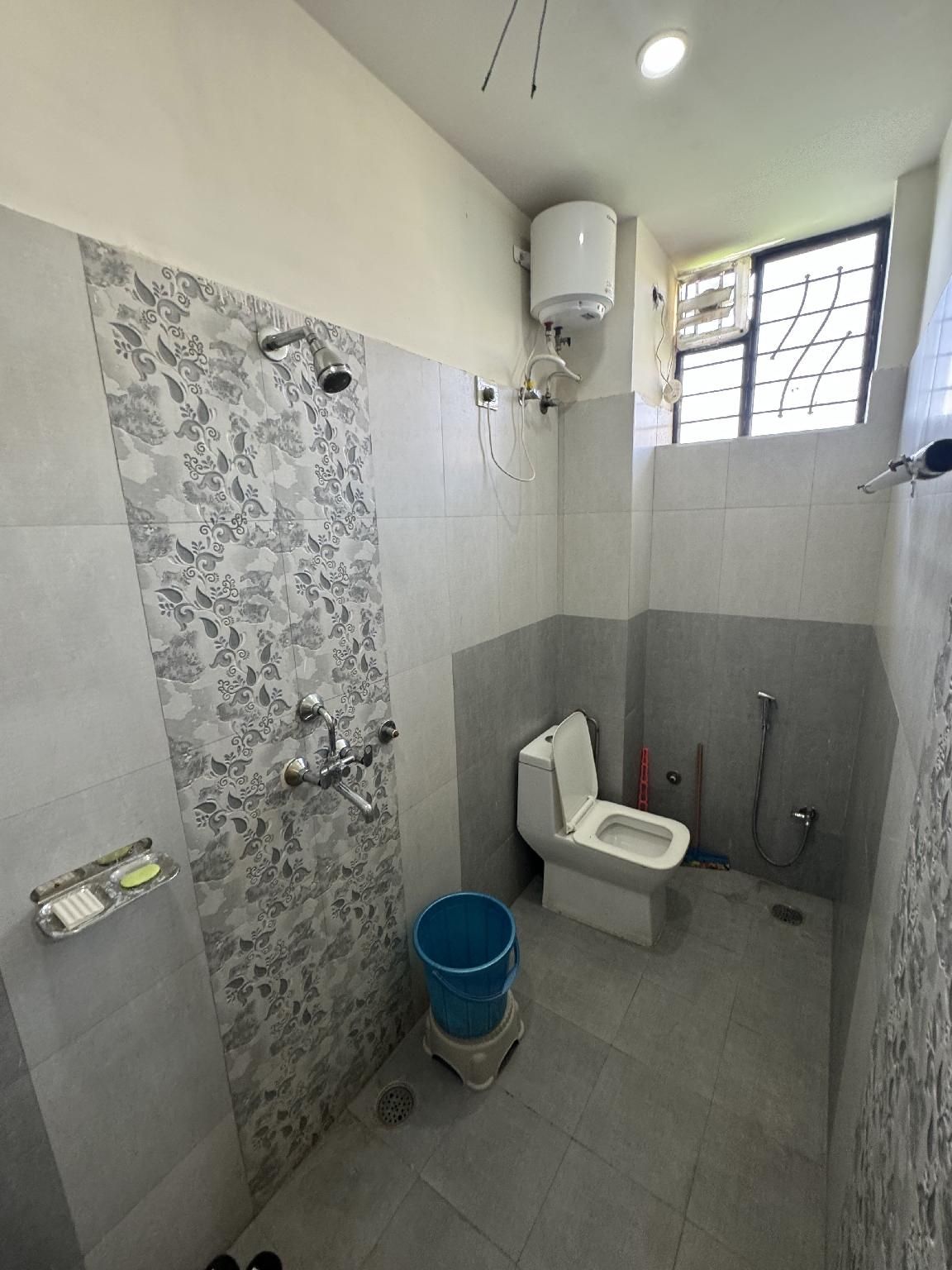 Narayanam Royal Stay Lake View