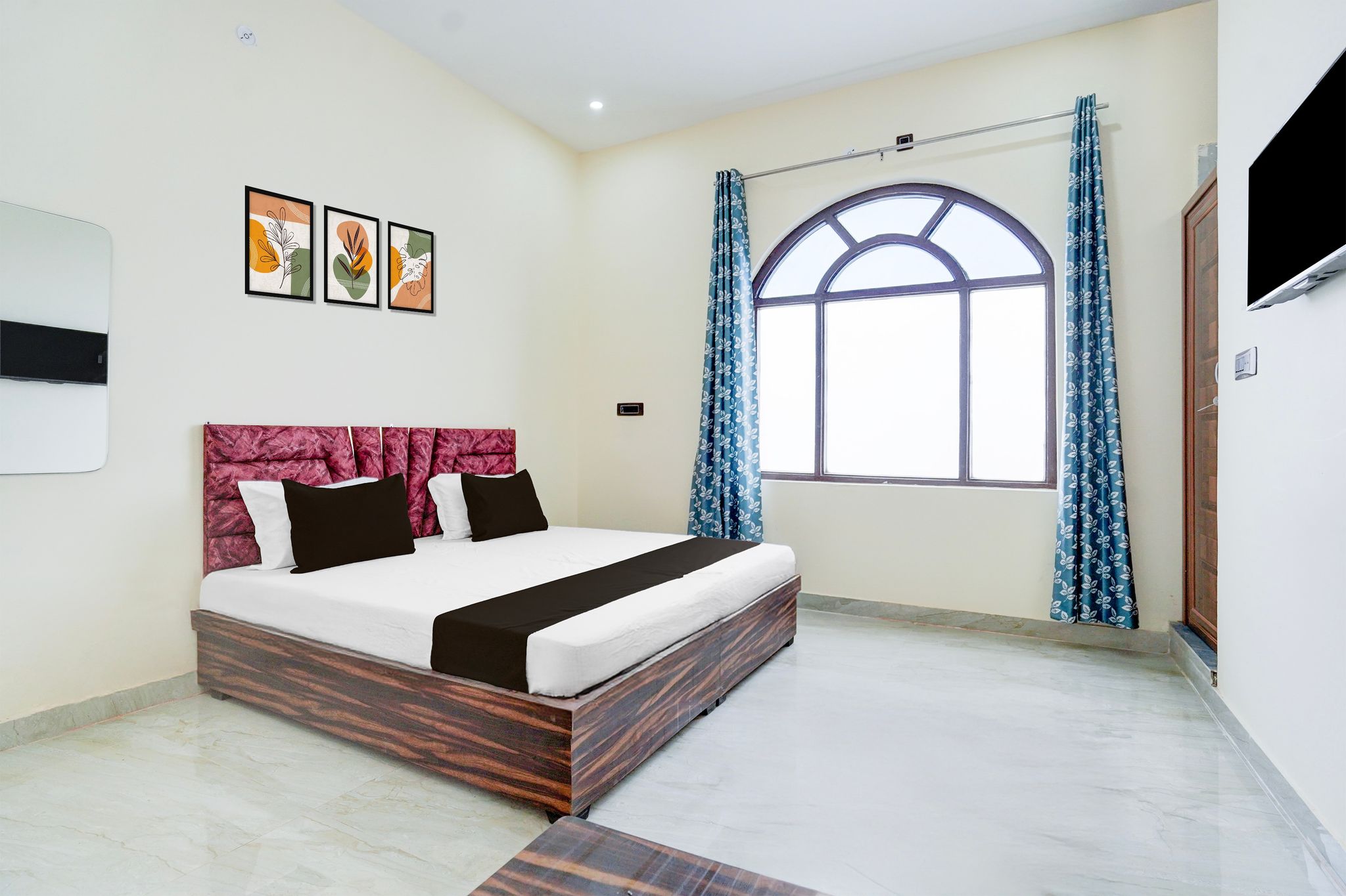 Hotel O by OYO White House Classic 2