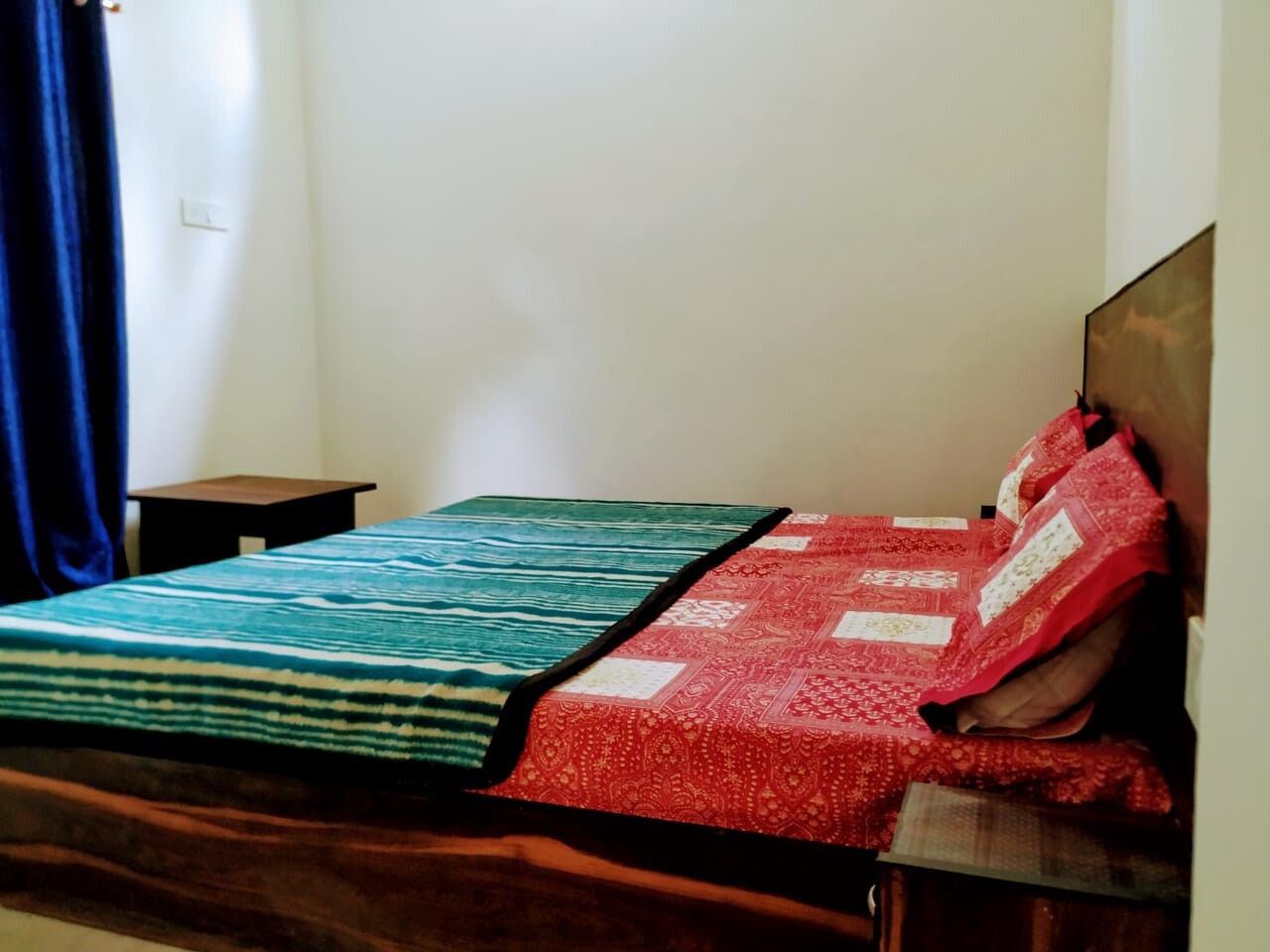 KANHA HOMESTAY & MOTEL Deluxe - 1 King Bed 4