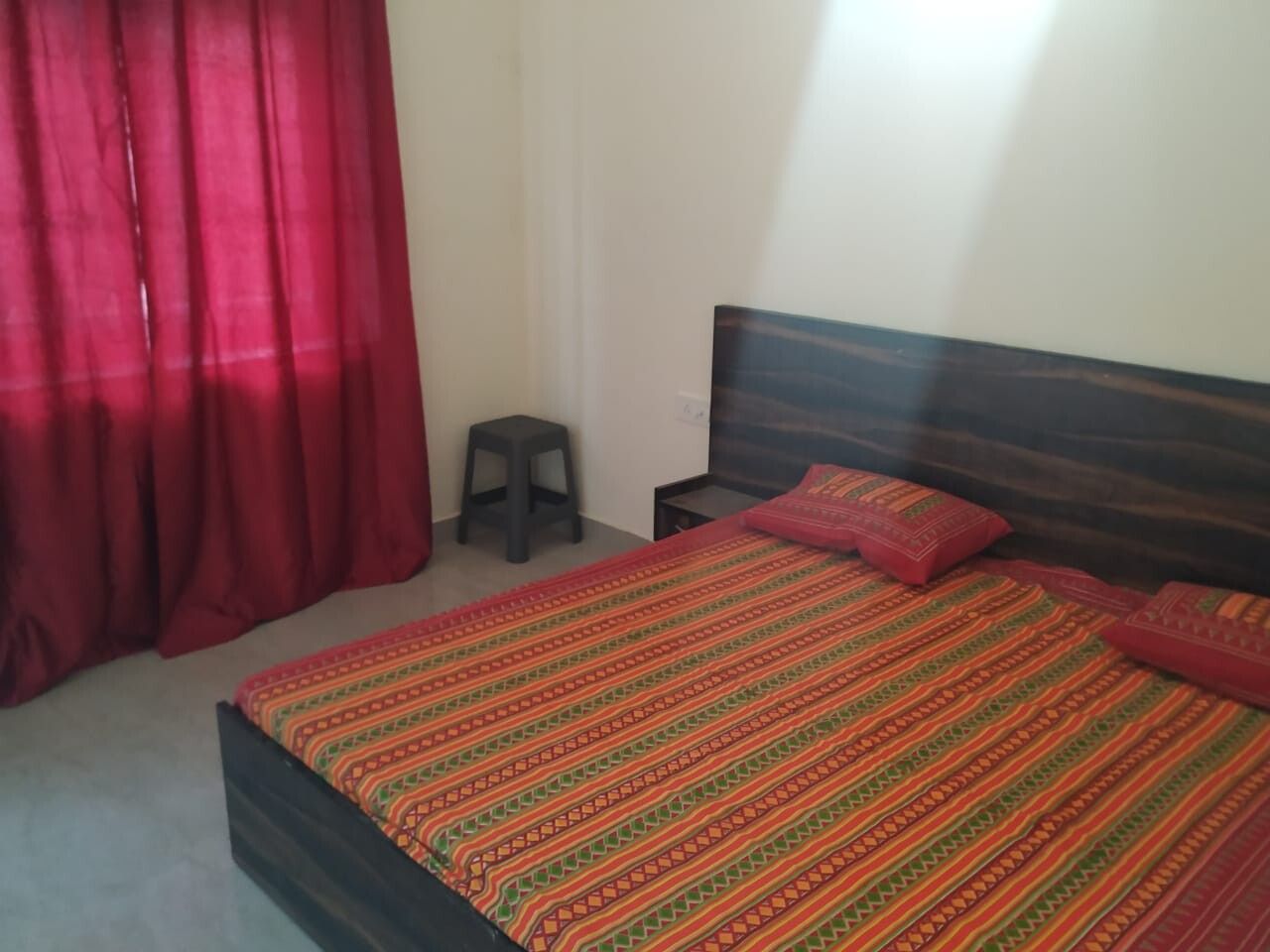 KANHA HOMESTAY & MOTEL Deluxe - 1 King Bed 2