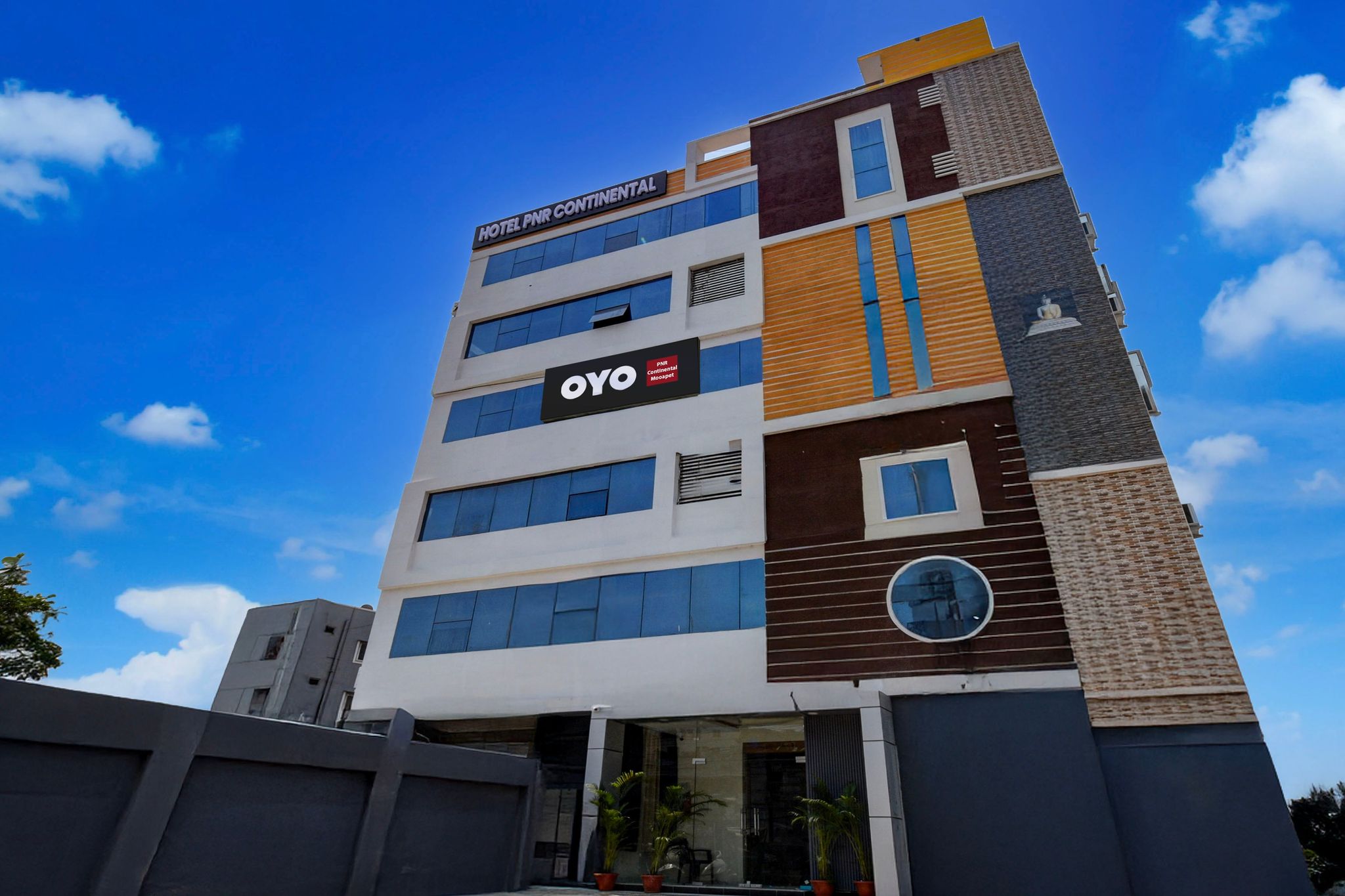 Super Hotel O PNR CONTINENTAL MOOSAPET