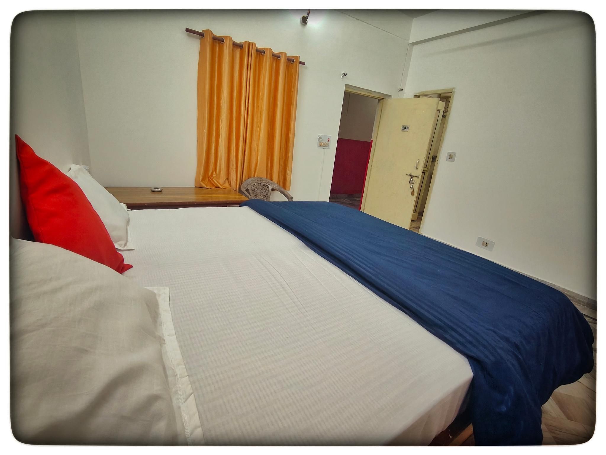 hotel laxman ganga Standard Room