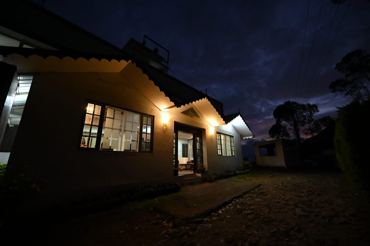 Cloud Dale Suites