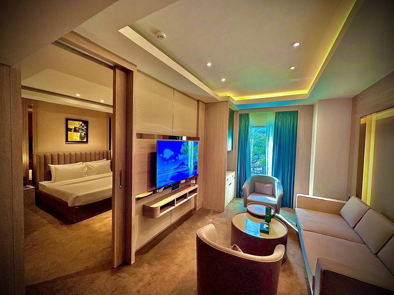 Suite room