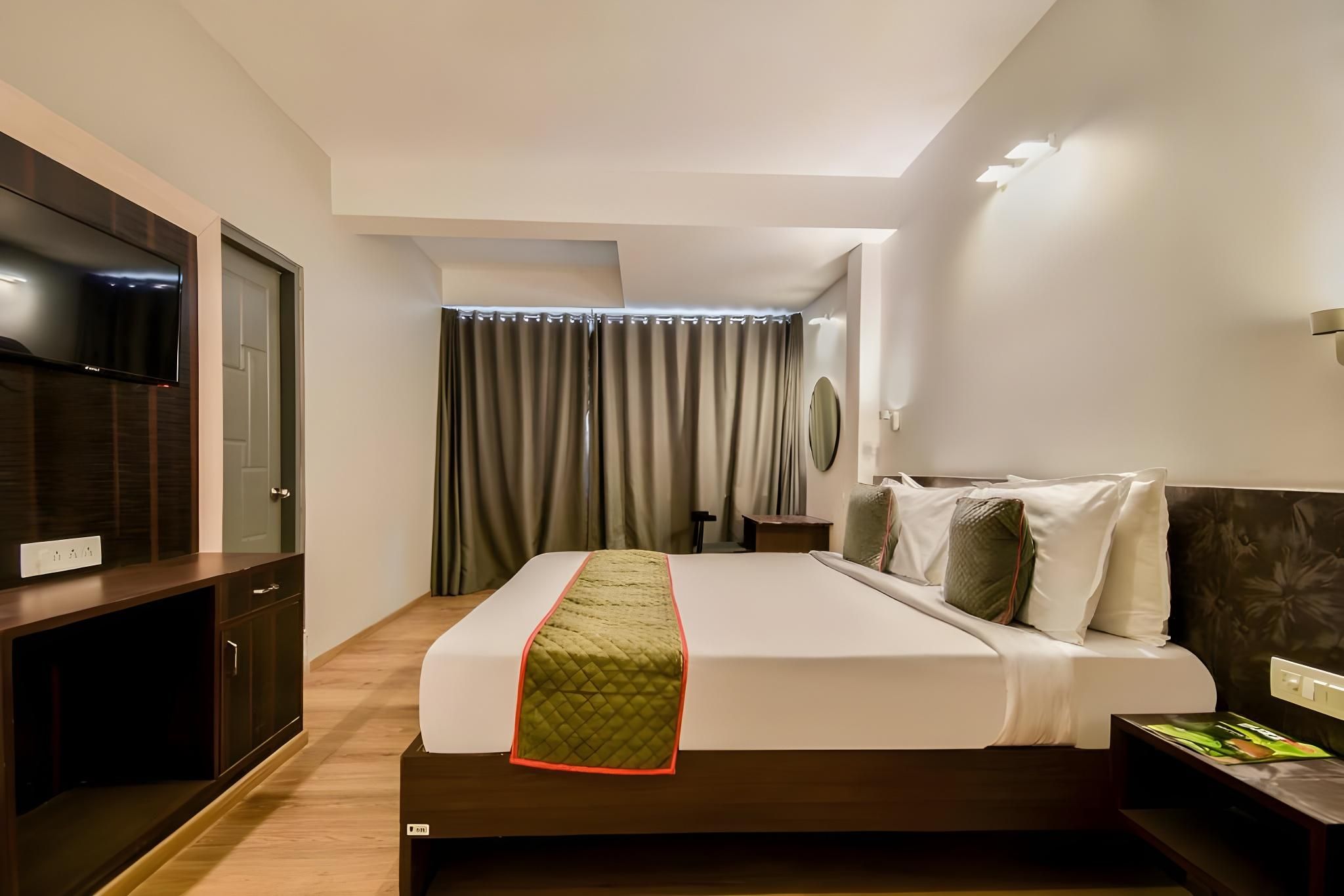 Hotel Luxurs 3 Star Hotel in Ridhishidhi Jaipur