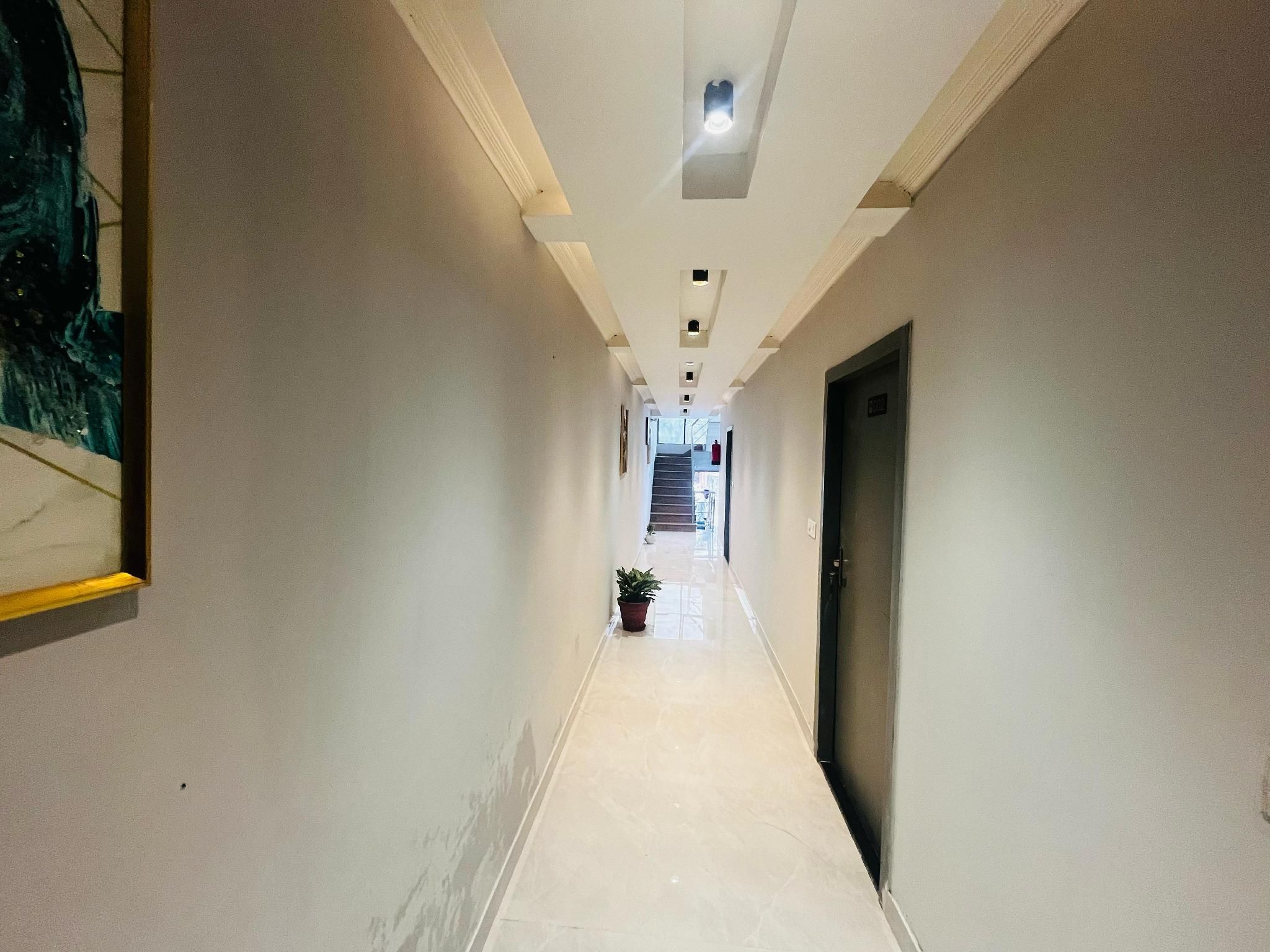 Hotel Stay Court | Swiming Pool Rooms