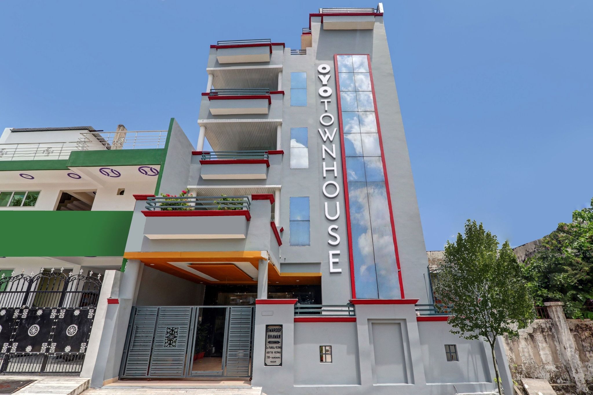 Townhouse Swaroop Inn