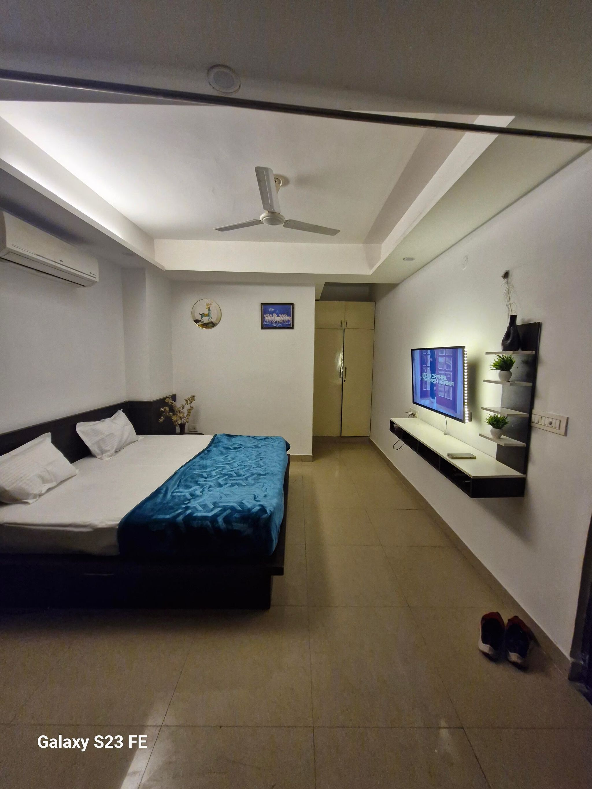 Cosy Nomad Studio