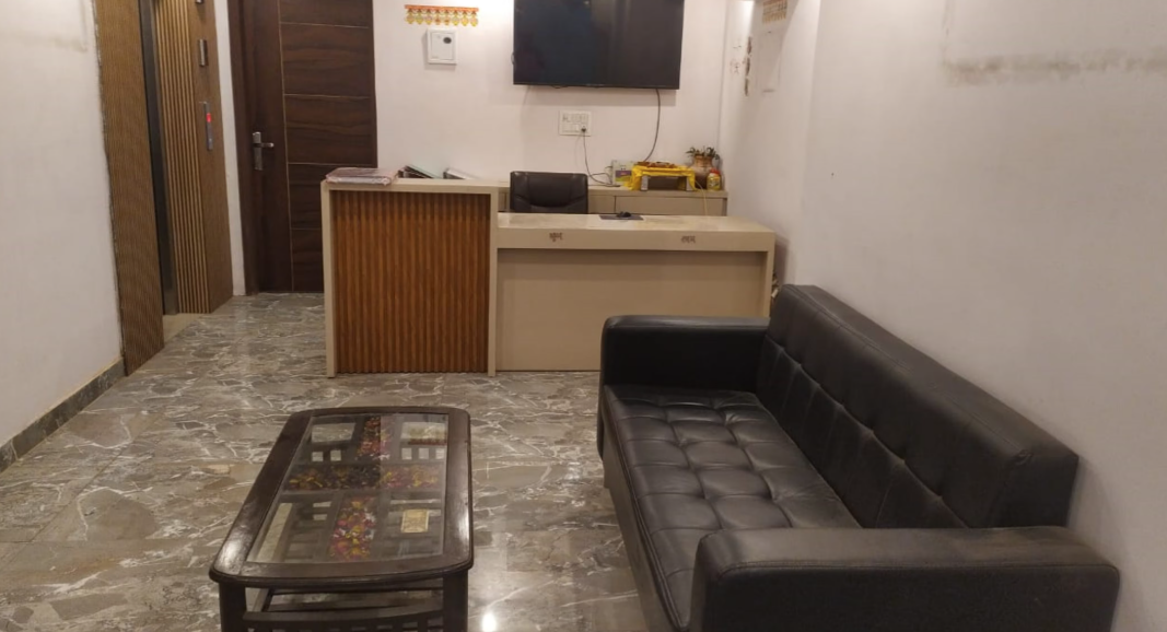 Del Fox Hotel Shanti Residency