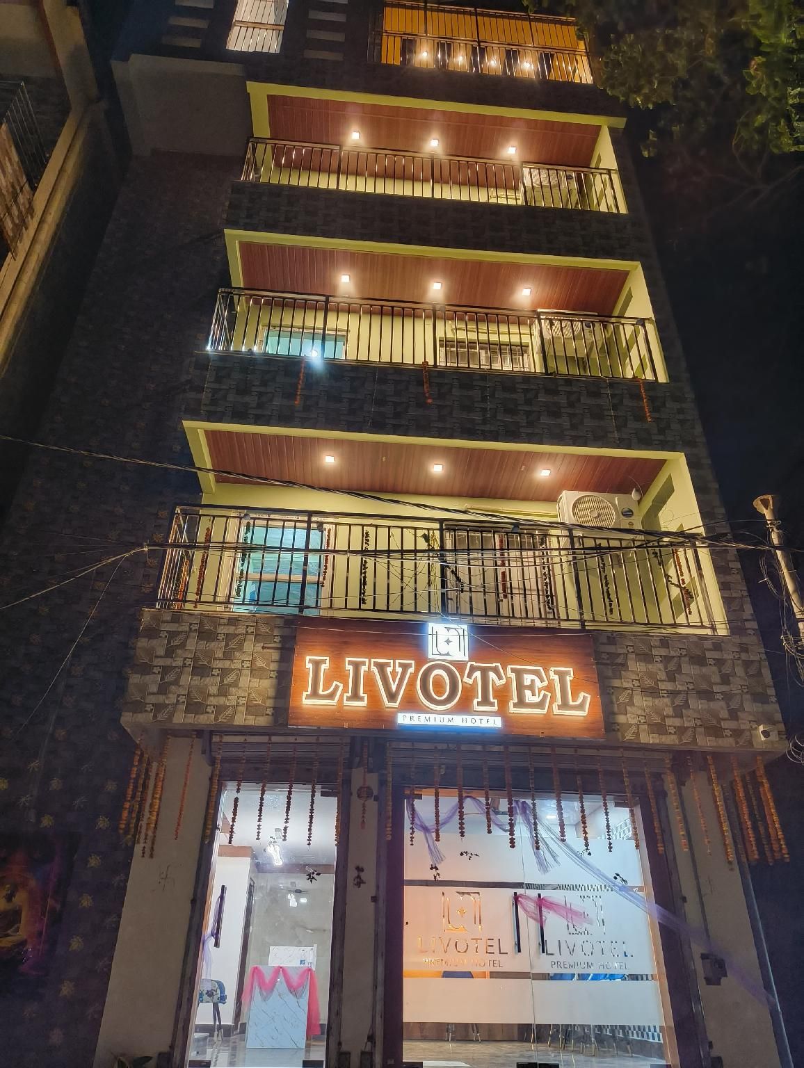 Livotel Premium Hotel Near Kiit University