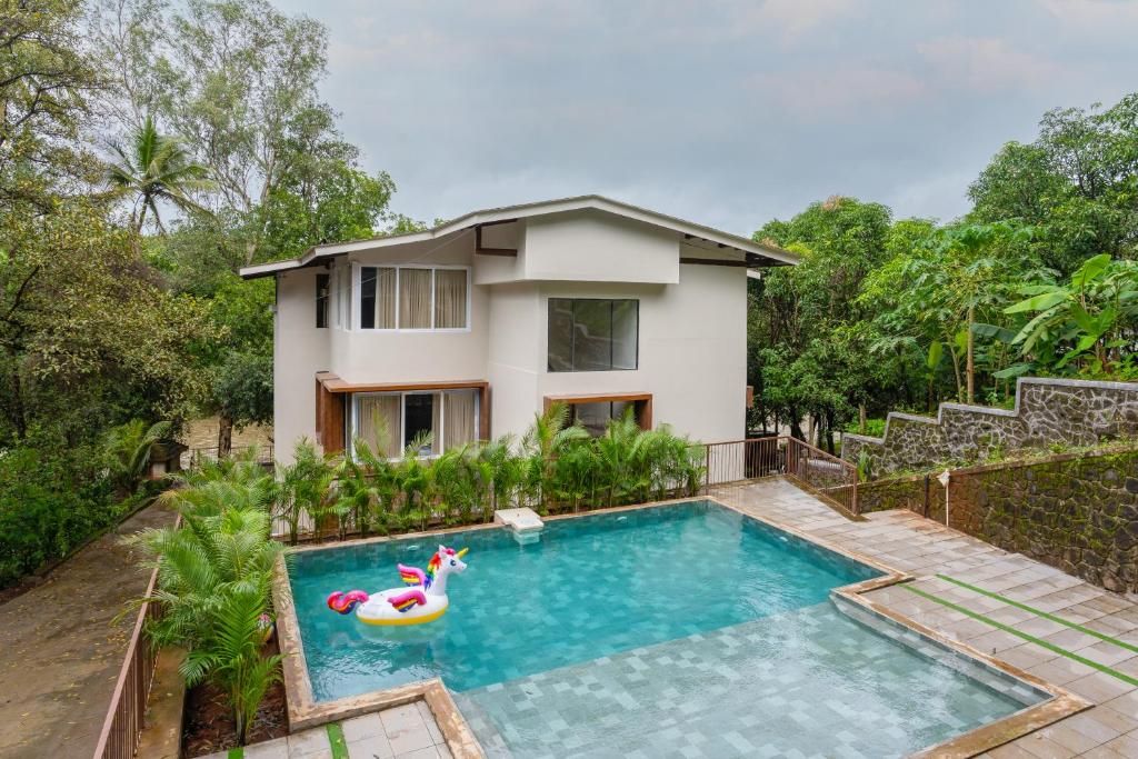 LohonoStays Villa Athini