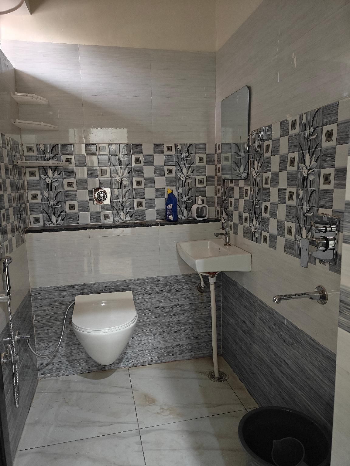 RAPTI INN   Deluxe Twin Room Type A 3