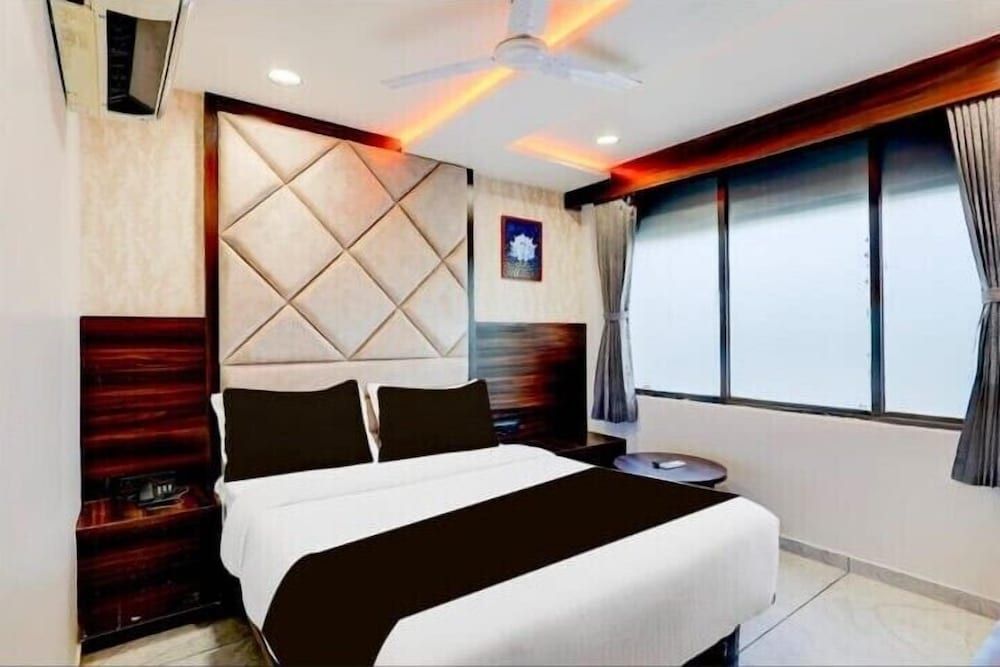 hotel shagun inn bopal Classic Double Room 3