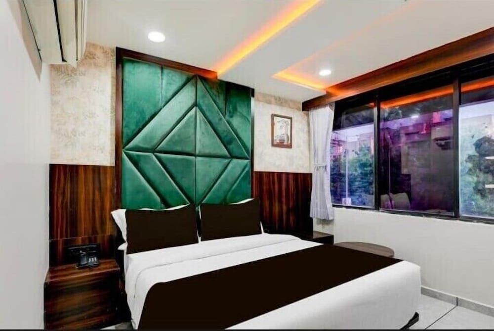hotel shagun inn bopal Classic Double Room 2