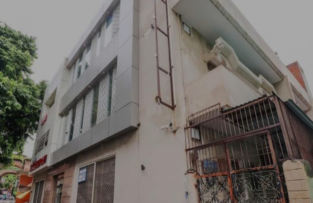 Hotel Raghupati Ayodhya