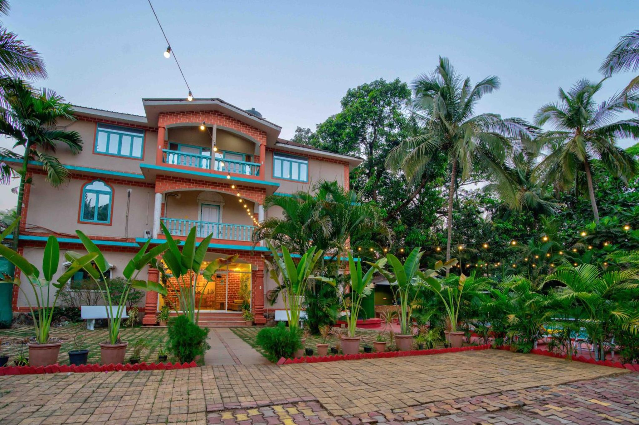 The Lagroo House-TBV
