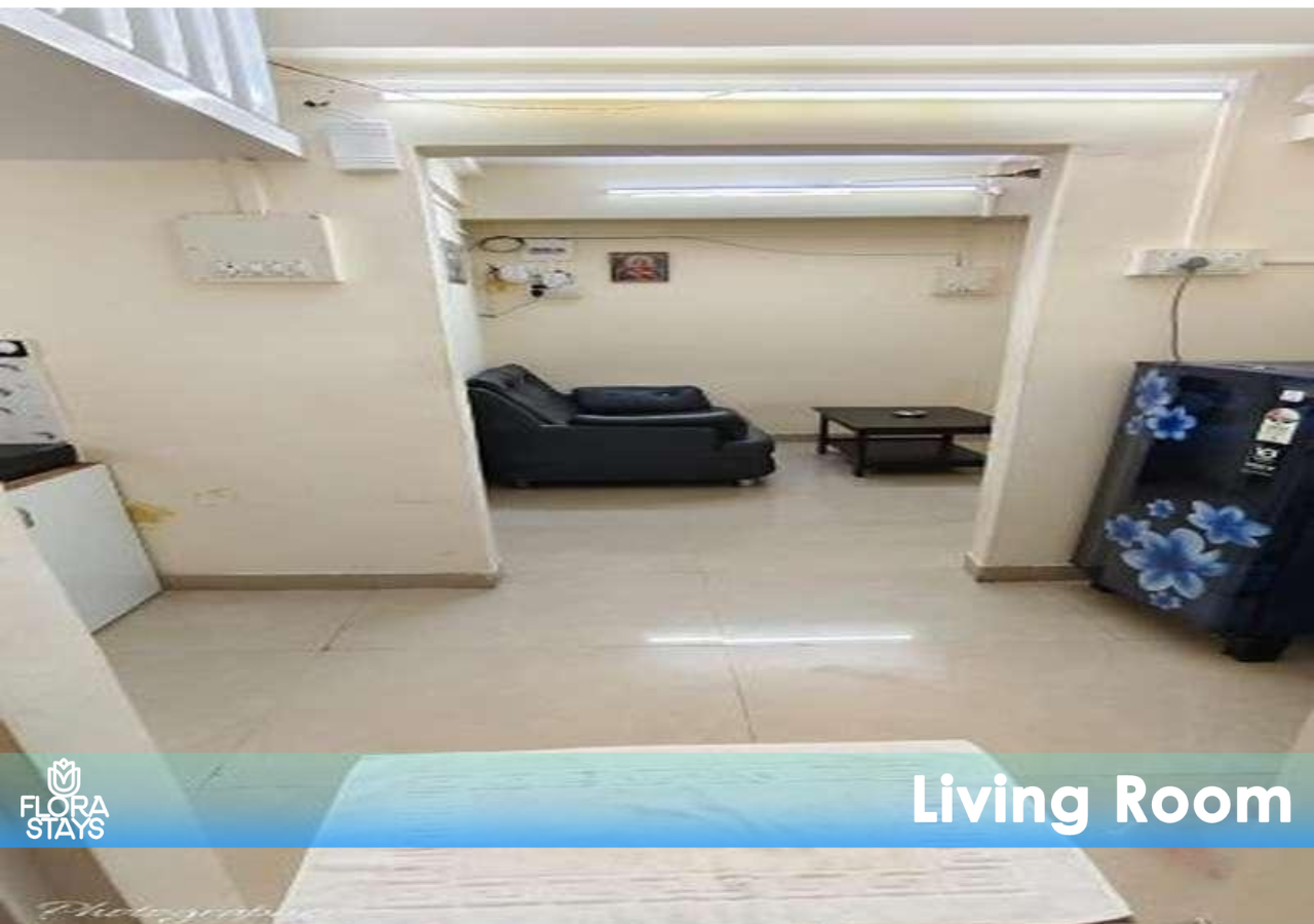1BR Apartment in Lower Parel