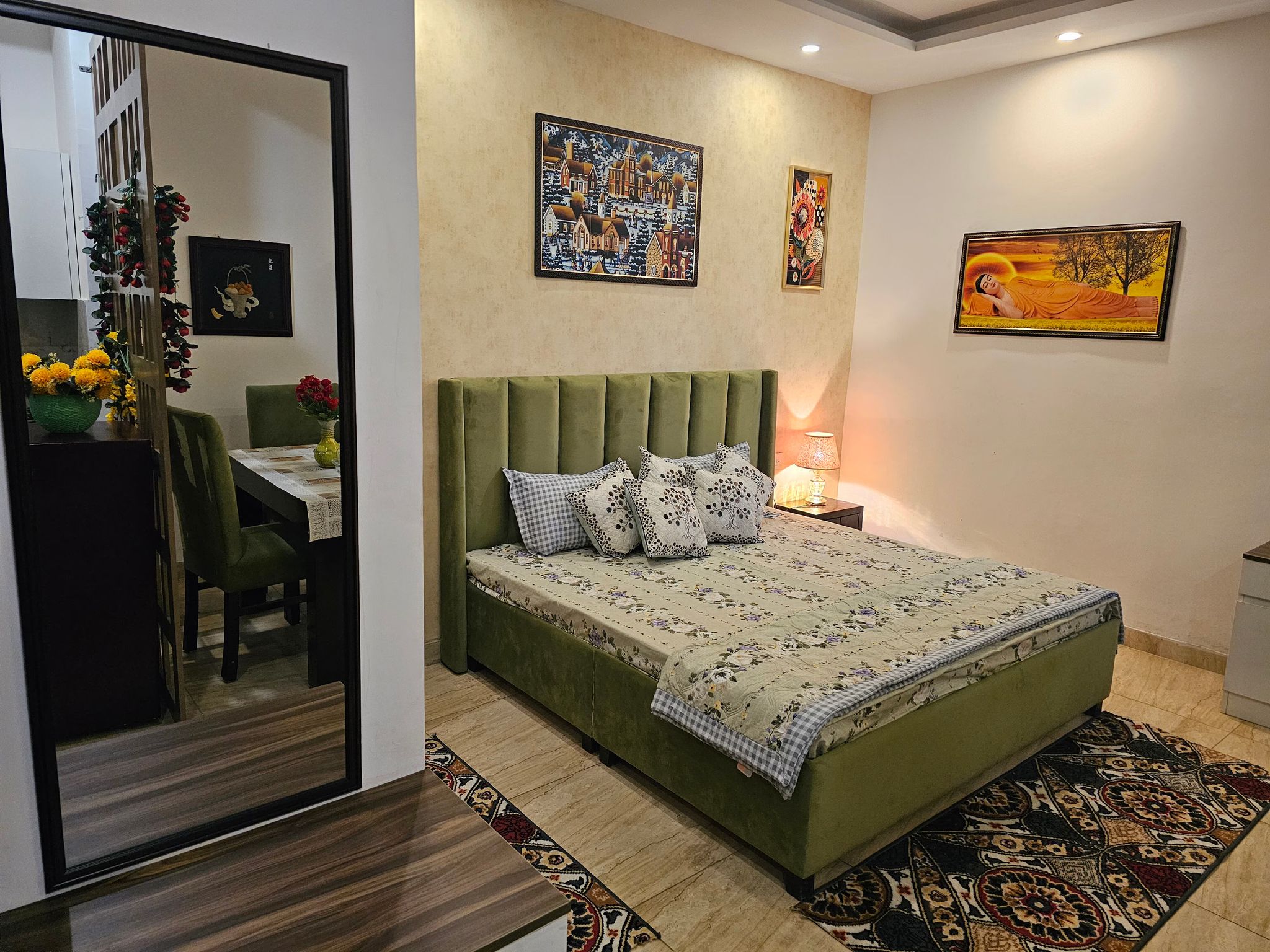 Ultra Luxury Flat By Trendy Feels Apartment 3