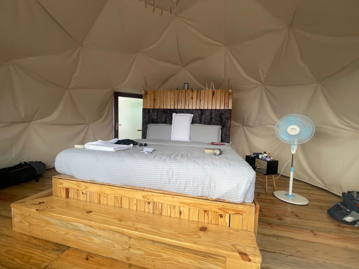 Deluxe Mountain View