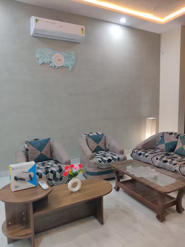 Luxurious & Elegant 1BHK Retreat