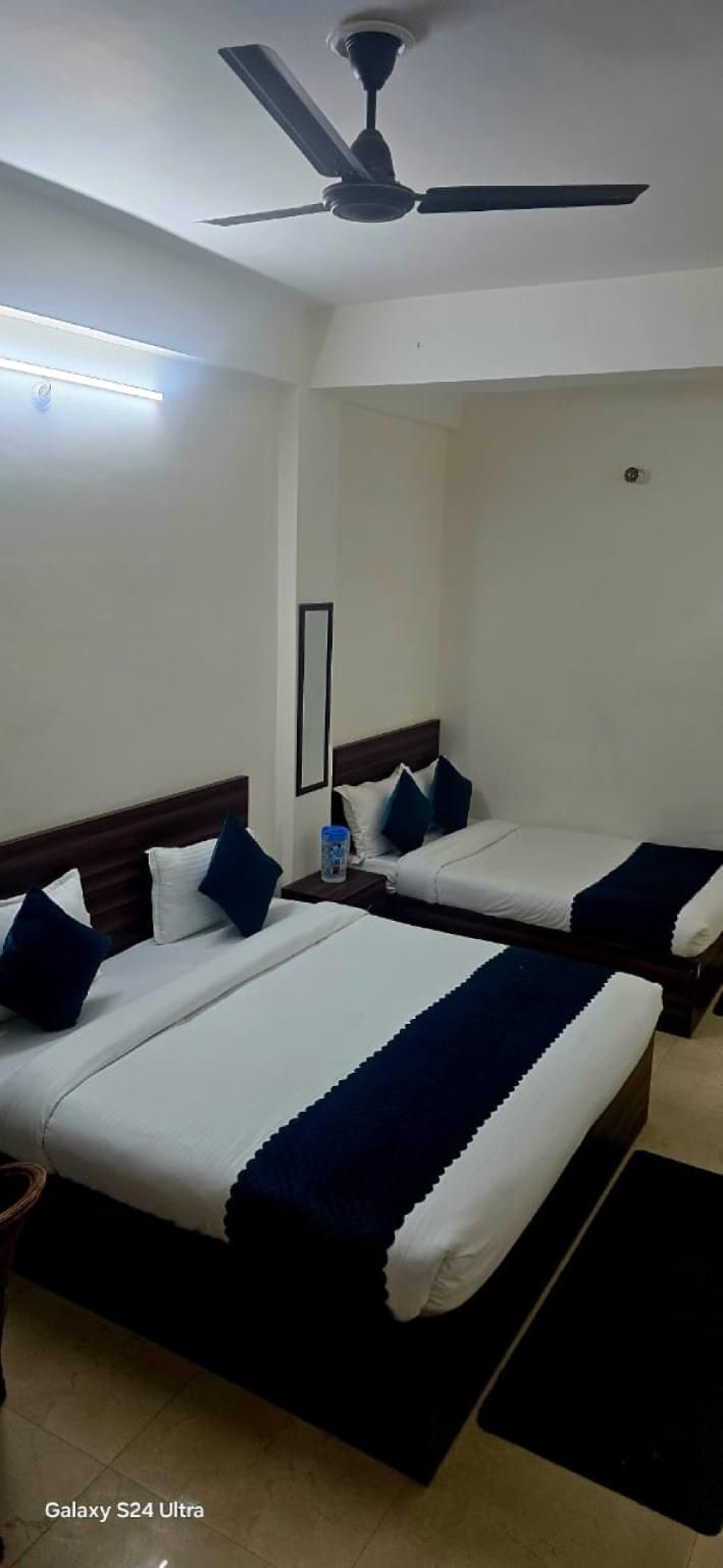 SR View Valley Bhimtal  Quadruple Family Room without Air Conditioning