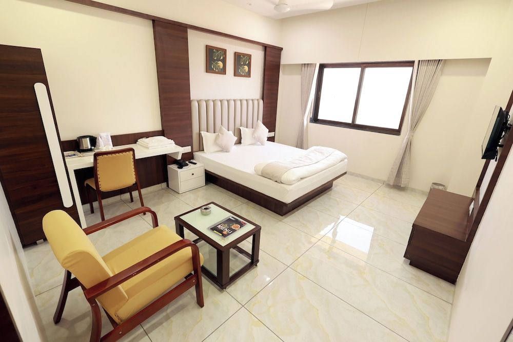 Deluxe Single Room