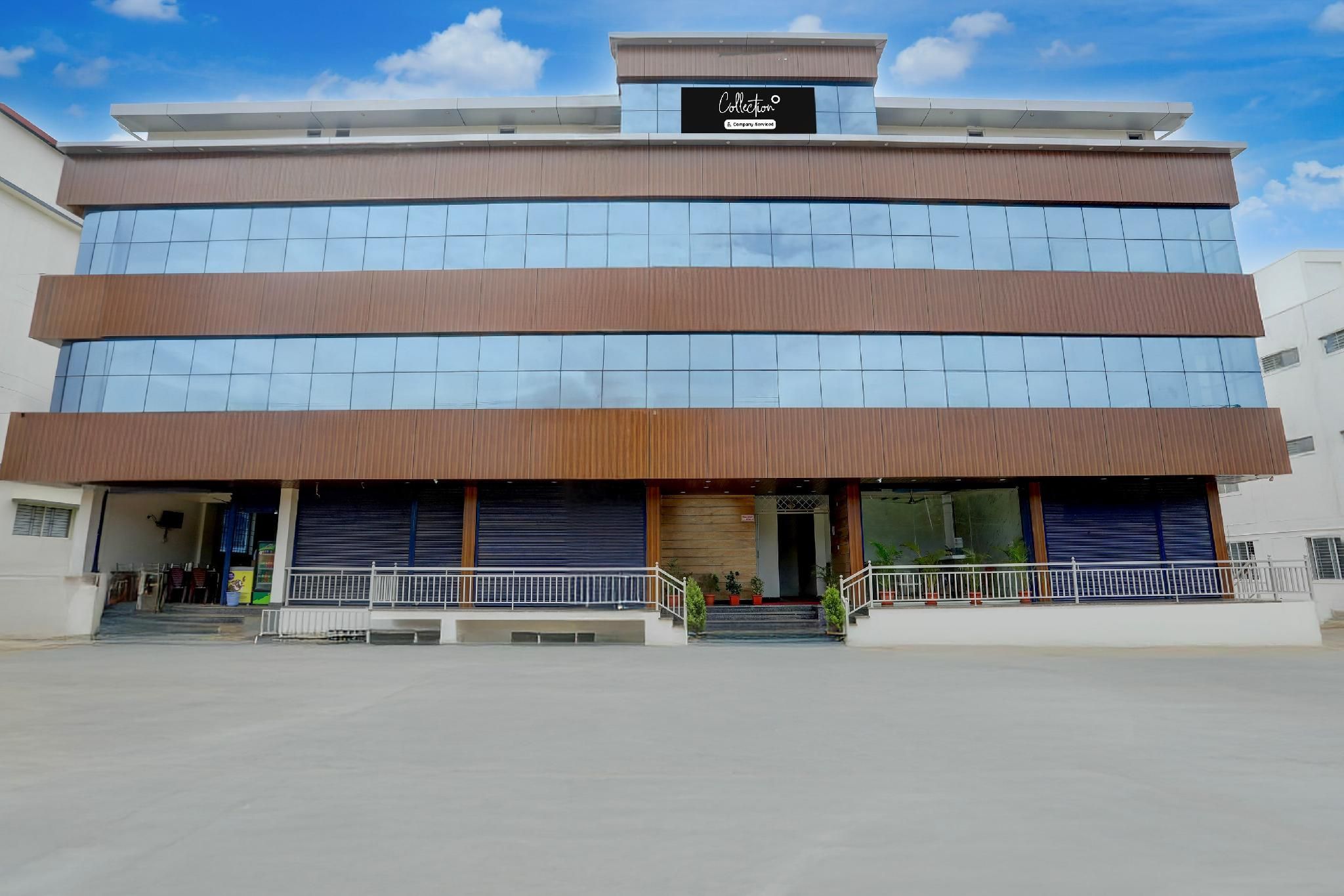 Collection O Chikmagalur Zilla Panchayat Formerly Relax Inn