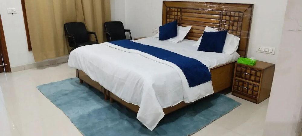 BJ Villa Double or Twin Room 2