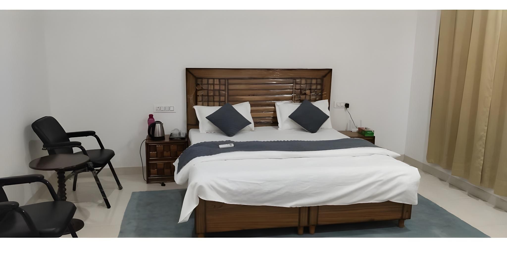 Double - Private Bathroom