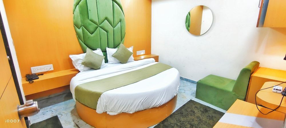 Hotel Krishna Park Deluxe Double Room, 1 Double Bed, City View