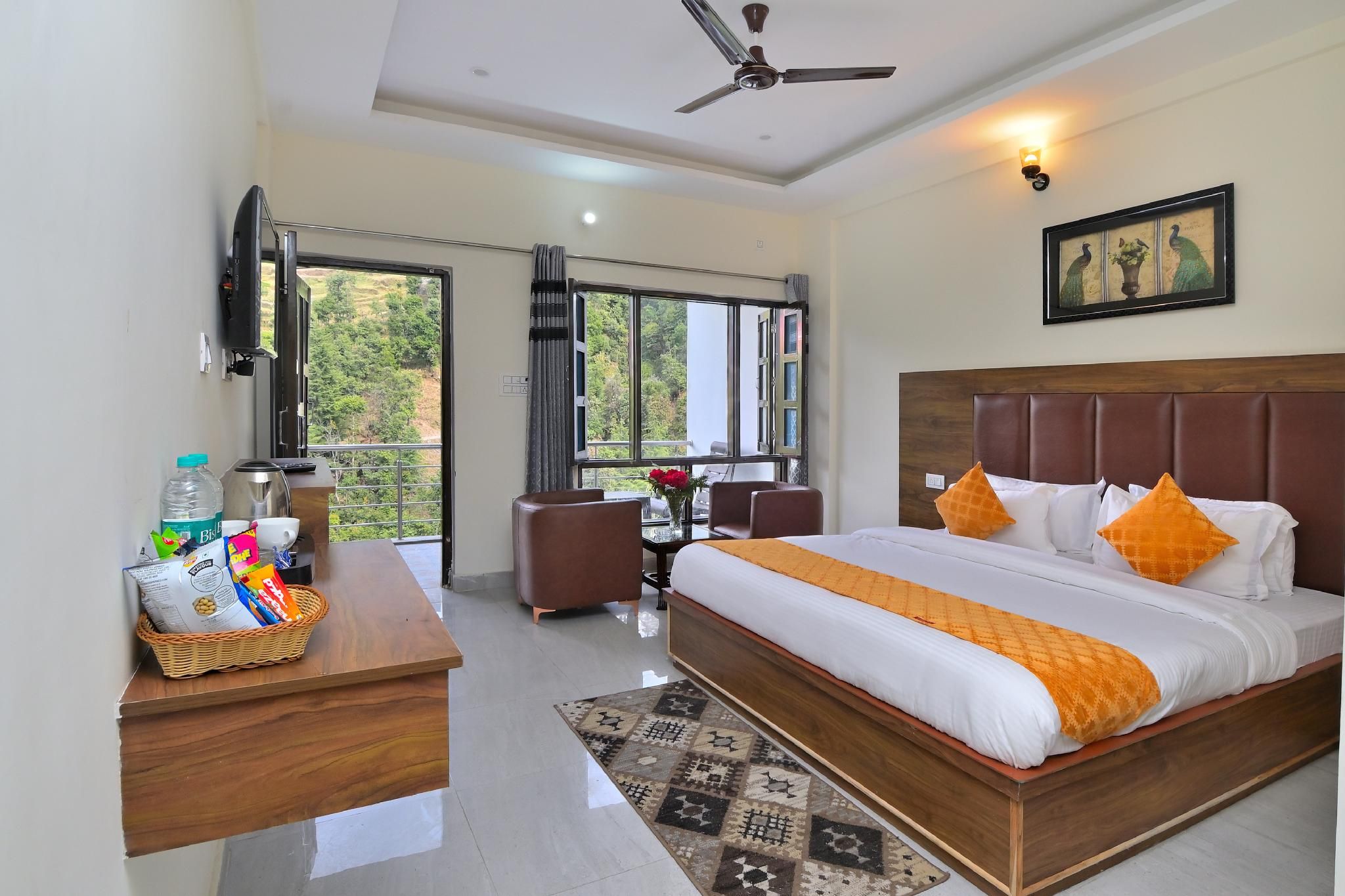 Super Deluxe Double Room with Balcony